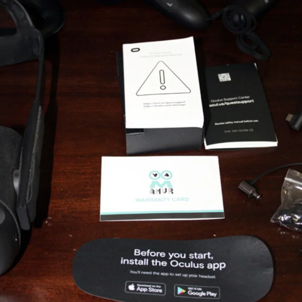 Oculus Quest Standalone Virtual Reality Gaming Headset Bundle - 128GB